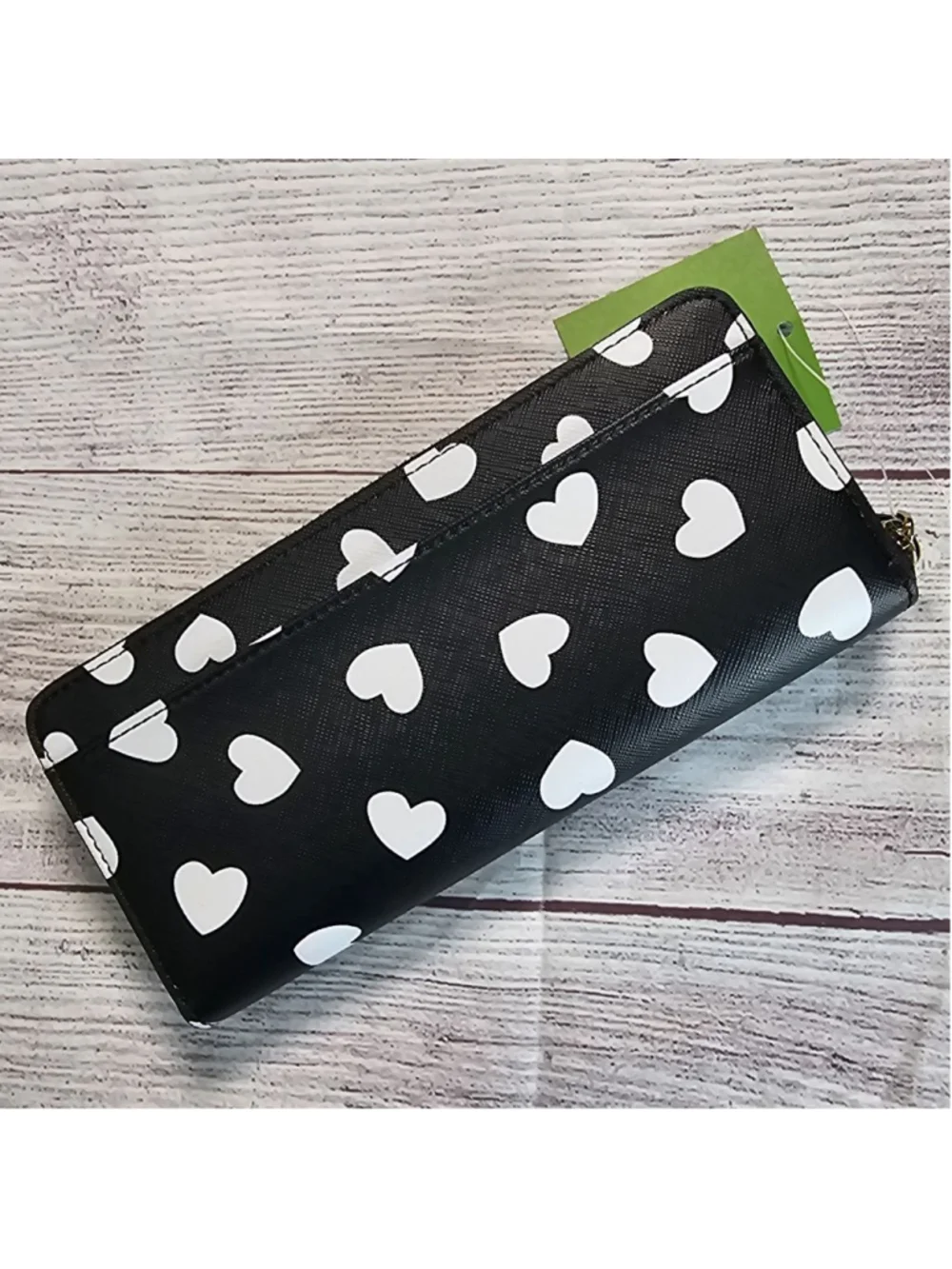 NWT Kate Spade lindsey wallet, cameron street hearts, black with hearts - Picture 3 of 5
